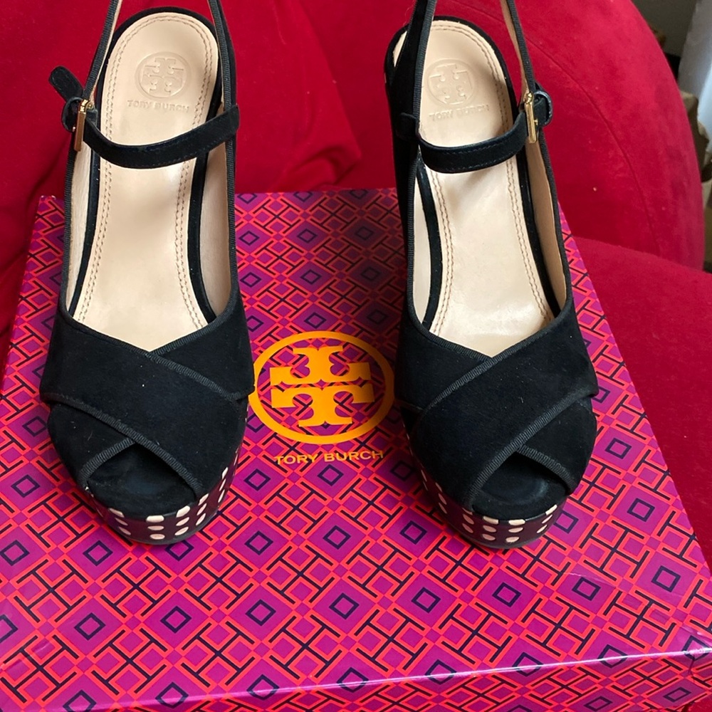 Tory Burch (Black) Lancaster suede/ Grosgrain 8.5